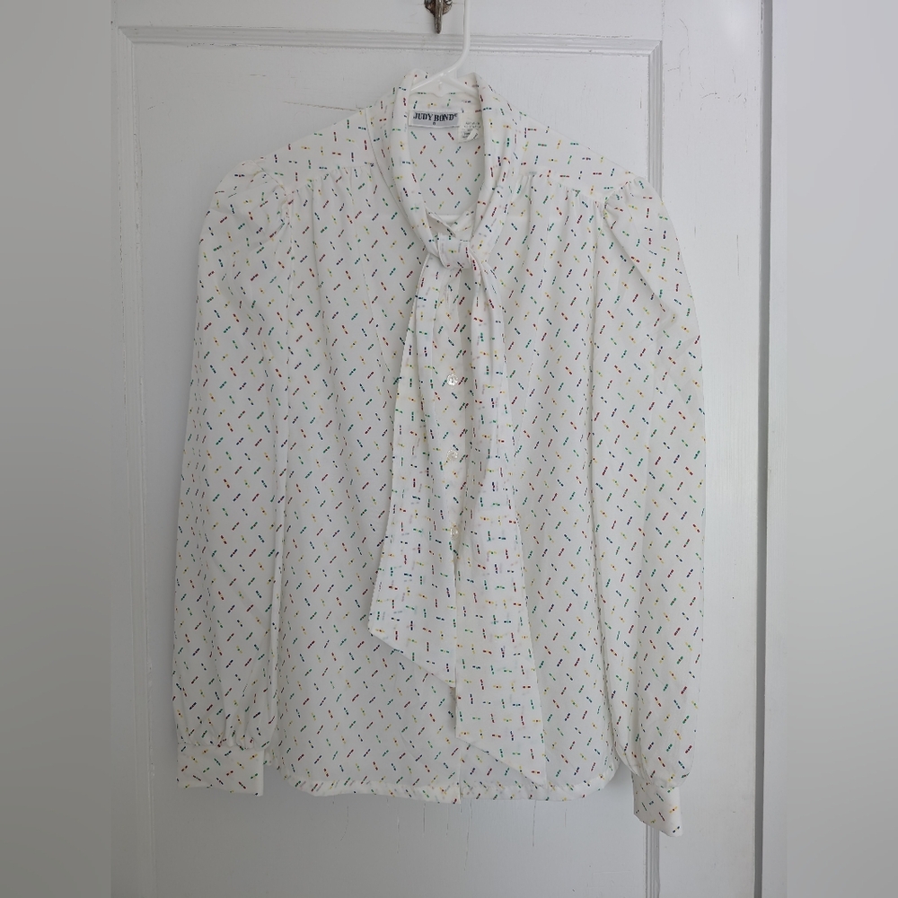 Vintage Judy Bond Pussycat bow with pattern blouse